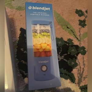 Blendjet personal blender